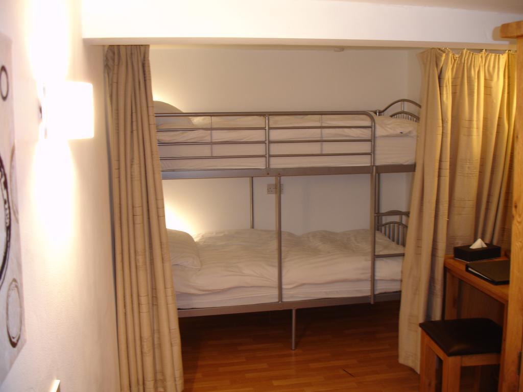 Burcott Mill Guesthouse Wells Zimmer foto